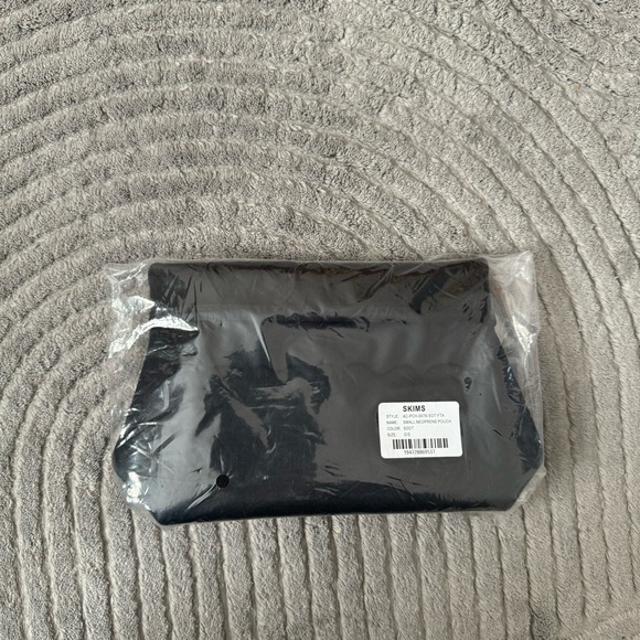 5 FOR $25! KIMS neoprene small pouch - Picture 4 of 4